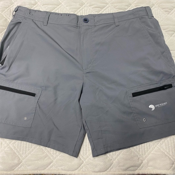 Men's Dry Pocket Gray Cargo Shorts swimsuit bathing suit NWT